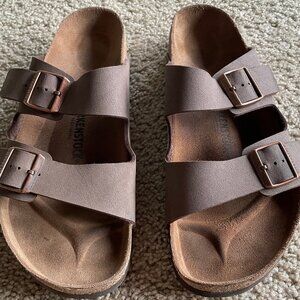 Birkenstock - LIKE NEW!
